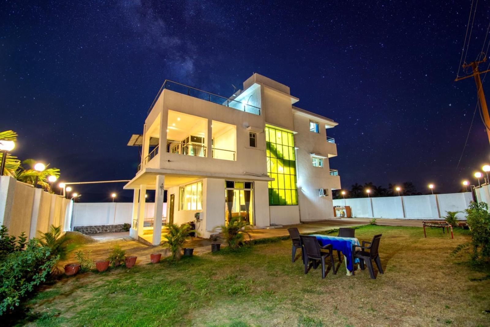Empyrean Stay Ll 6Bhk Ll Royal Bramha Palace Ll Pvt Pool Ll 로나발라 외부 사진