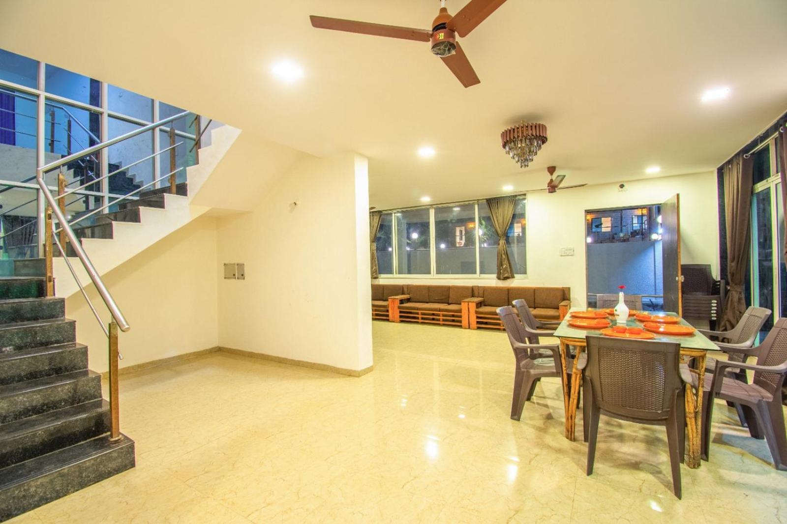 Empyrean Stay Ll 6Bhk Ll Royal Bramha Palace Ll Pvt Pool Ll 로나발라 외부 사진